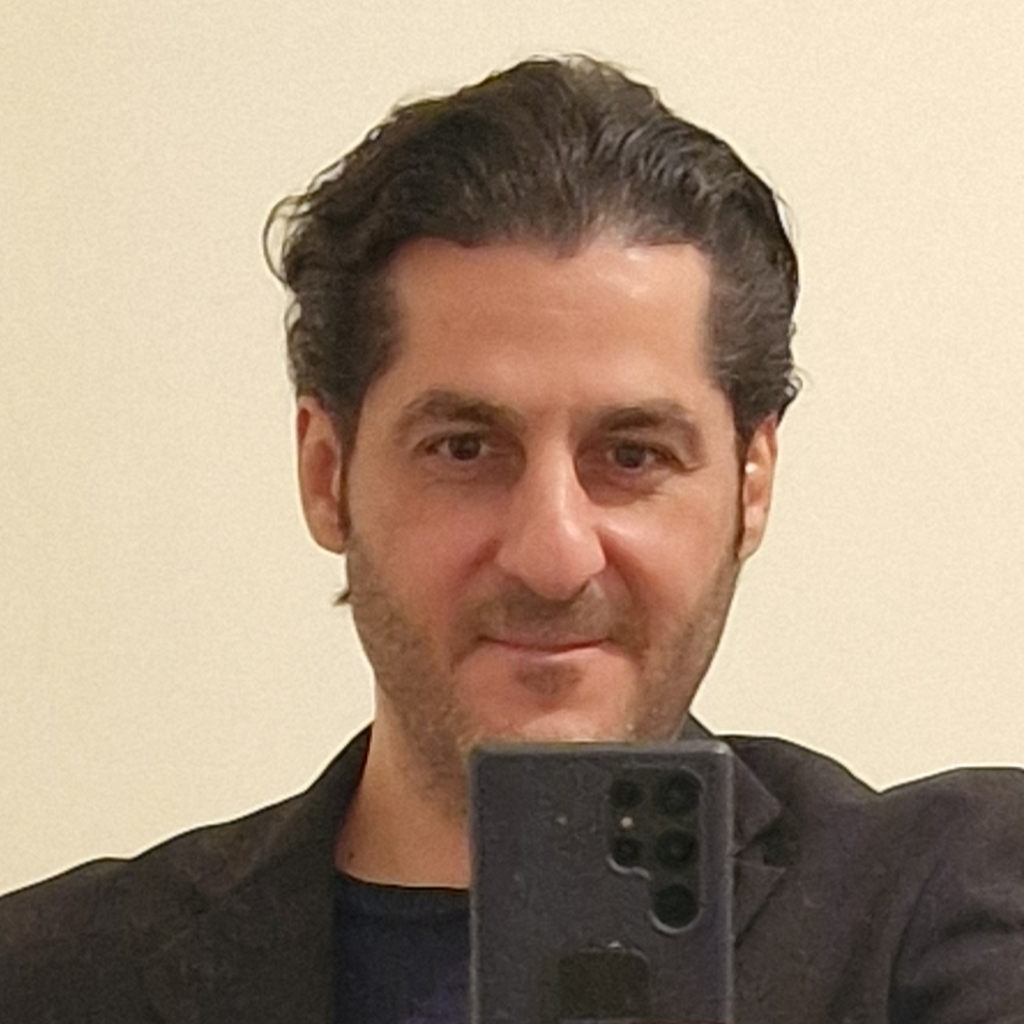 Portrait of Renos Hiripis